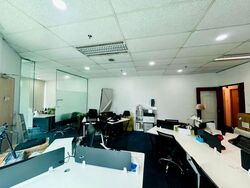 Sunshine Plaza (D7), Office #572102271
